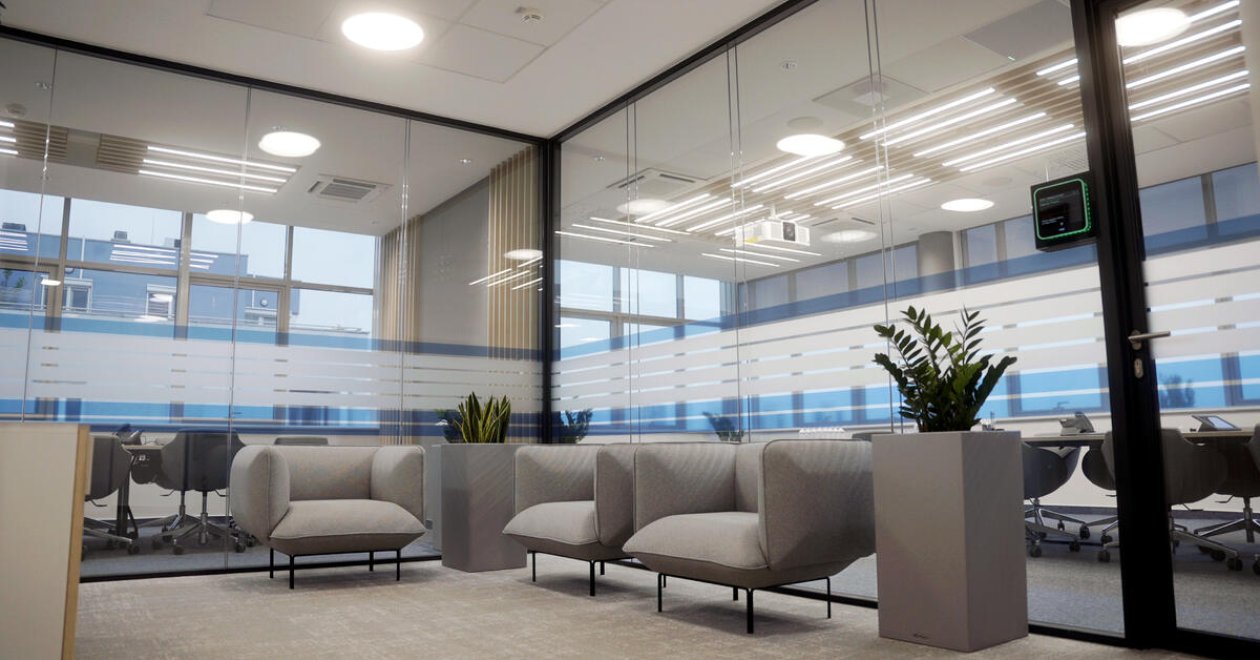 Esztétikai élmény és maximális biztonság: ESG, VSG és TVG üvegrendszerek a gyakorlatban